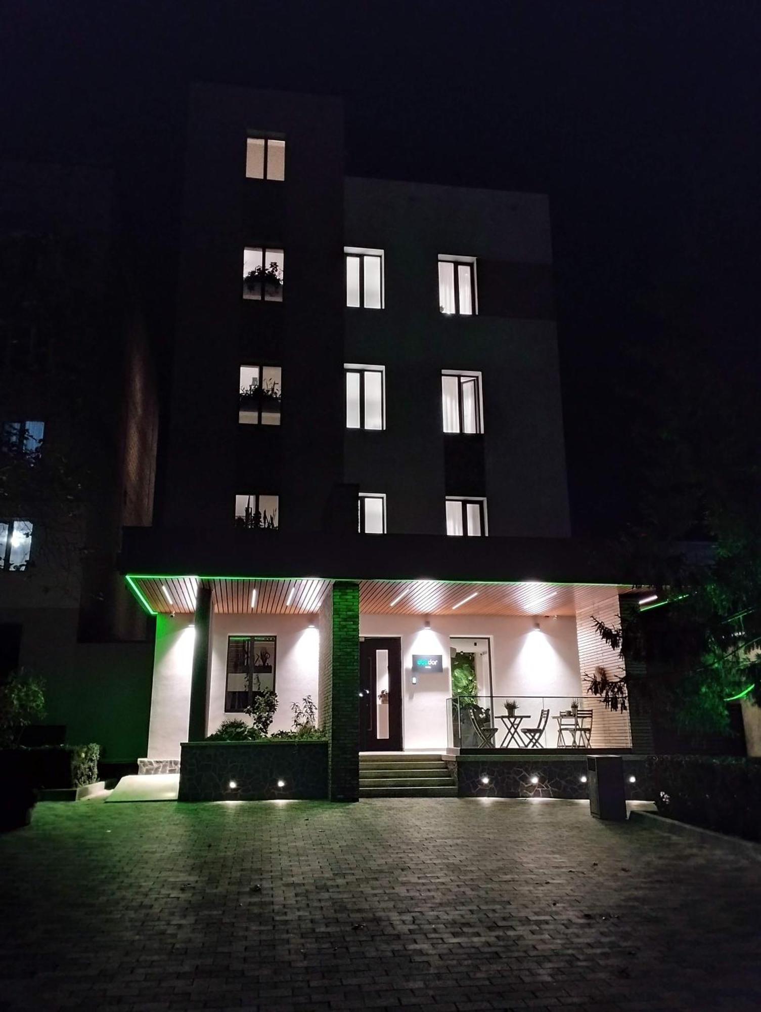 Ecodor Hotel Орхей Екстериор снимка